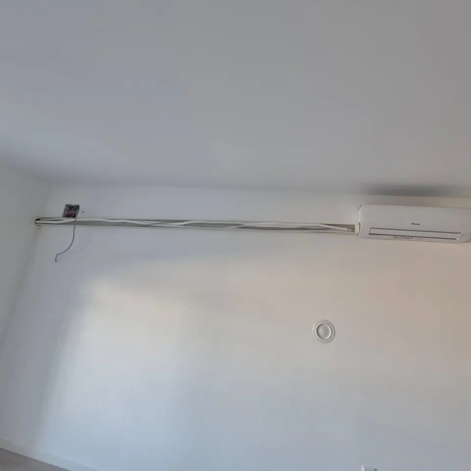 Unutrašnja jedinica klime s kanalicom za instalaciju